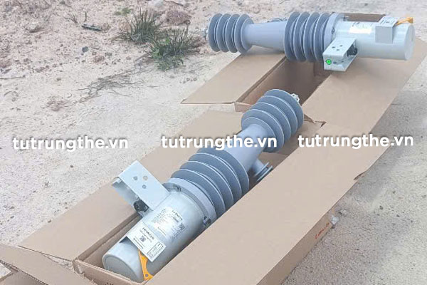 Máy cắt tụ bù trung thế 1 pha ABB PS25 Hitachi Energy