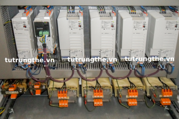 Nâng cấp Đồng hồ đo, Cảm biến và Hệ thống mạch nhị thứ tủ trung thế