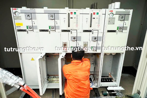 Ghép nối mở rộng dãy tủ RMU ABB Safeplus