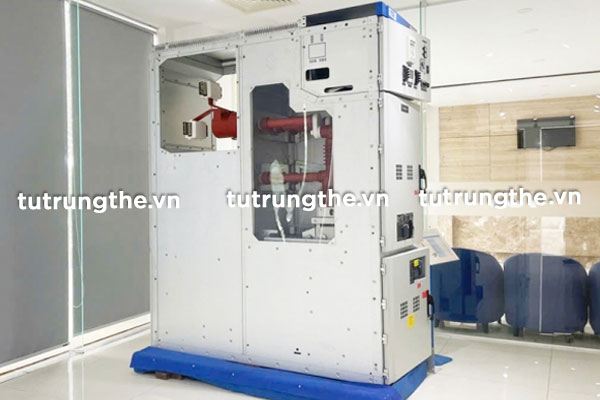 Nâng cấp tủ máy cắt chân không với máy cắt VCB Retrofit