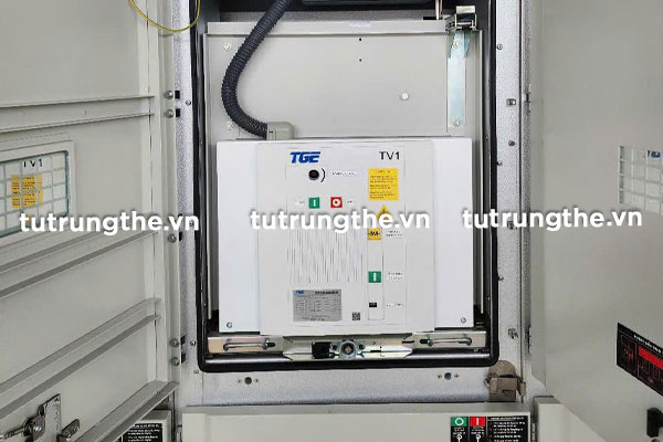 Thay thế máy cắt VCB TV1-Retrofit cho tủ trung thế