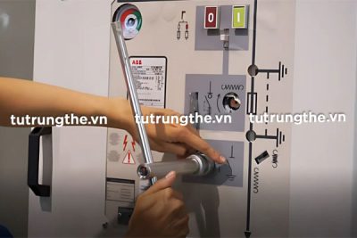 Tay quay vận hành tủ trung thế ABB