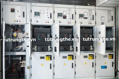 Tủ trung thế lắp đặt máy cắt VCB Evolis Schneider